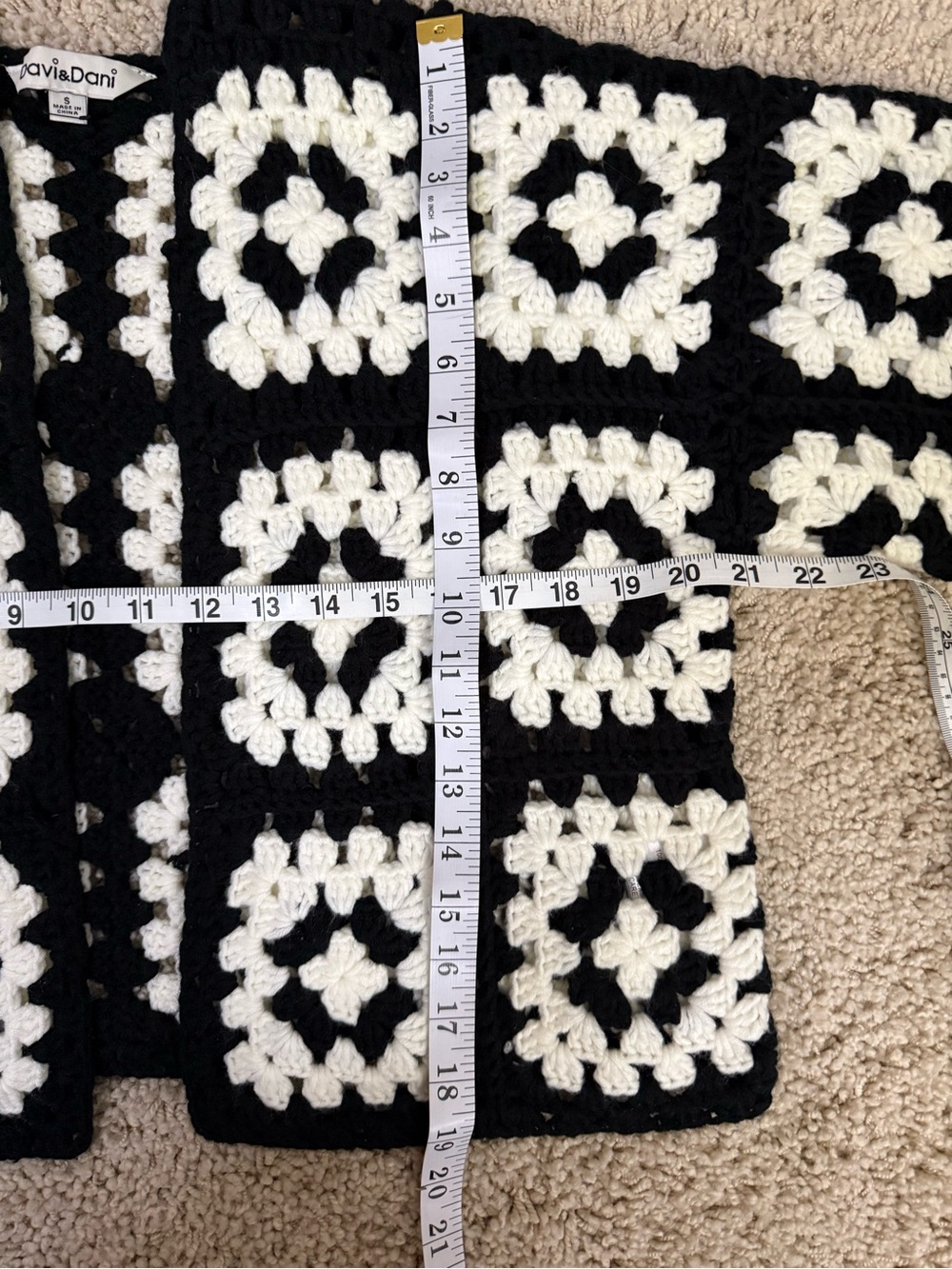 Davi & Dani Crochet Granny Square Cardigan Black Cream Boho Small - Picture 9 of 9
